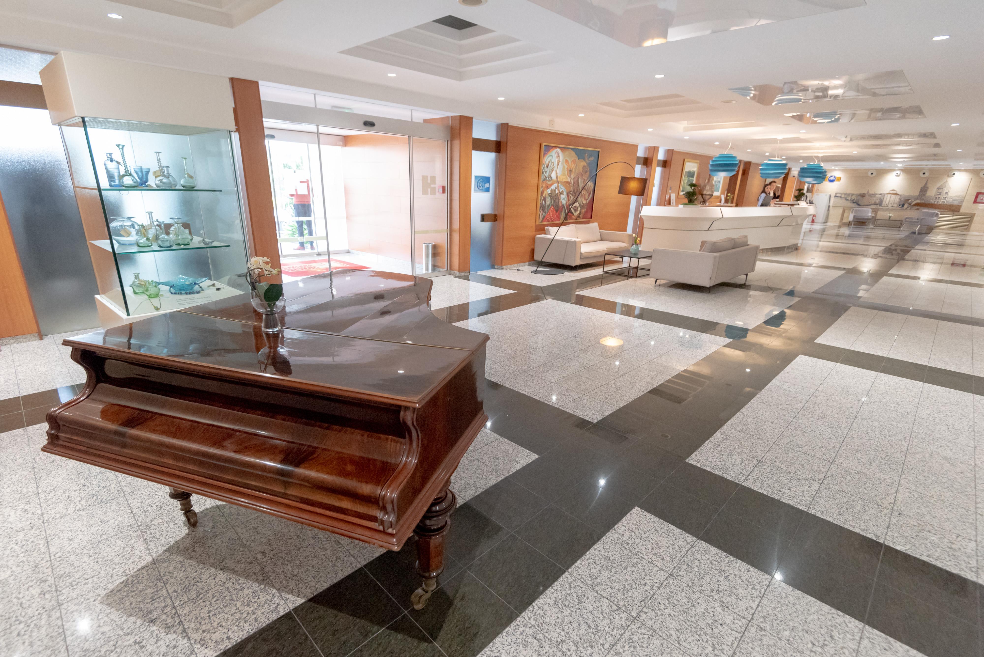 Hotel Kolovare Задар Екстериор снимка